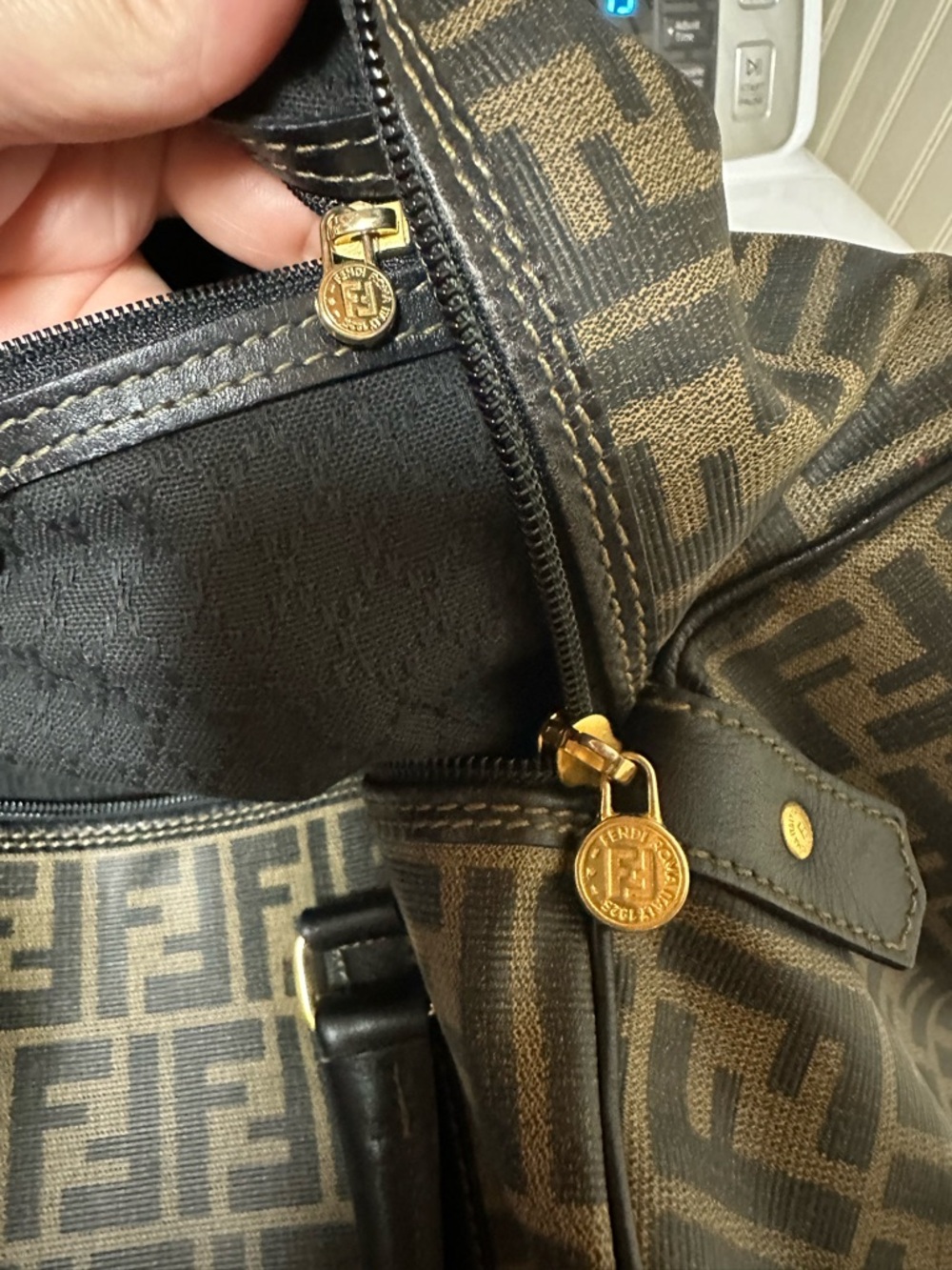 Fendi Zucca 40 Canvas Duffle Bag - Picture 11 of 12